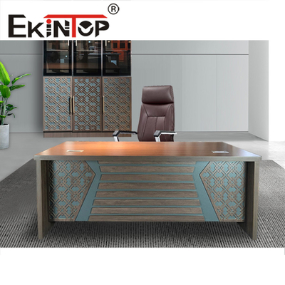 Mesa de escritório estilo L moderna 1000N capacidade de carga folheado de madeira tampo cor mogno