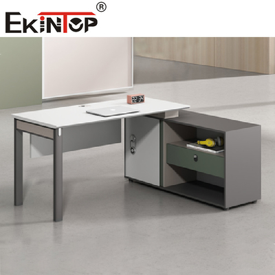 Separação Demountable da estação de trabalho do escritório dos compartimentos que escreve a tabela do computador para a pessoa 2-8