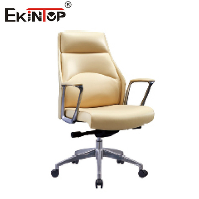 Parte traseira alta confortável ergonômica executiva da cadeira de couro do escritório do giro