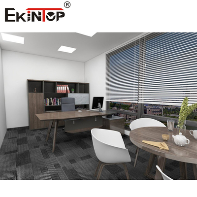 Ambiente confortável Projeto de mobiliário de escritório Projeto de decoração de escritório focado no bem-estar