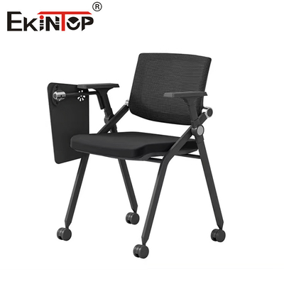 Cadeiras de treino dobráveis cinzentas com quadro de escrita em estilo moderno