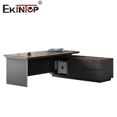 Mesa de escritório executiva de madeira em estilo industrial