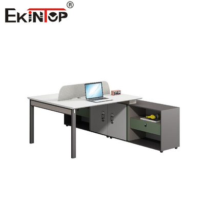Estação de trabalho de escritório de estilo industrial de baixo custo para funcionários com gabinete de armazenamento de tela