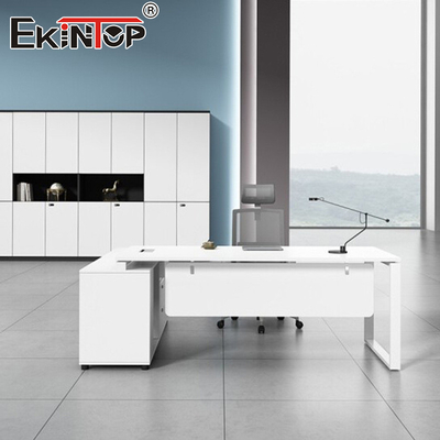 Mesa de escritório branca personalizável com estrutura de metal Mesa de madeira