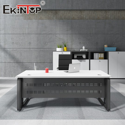 Escritório de gerentes de estilo industrial Espaços de escritório personalizados Escritório comercial