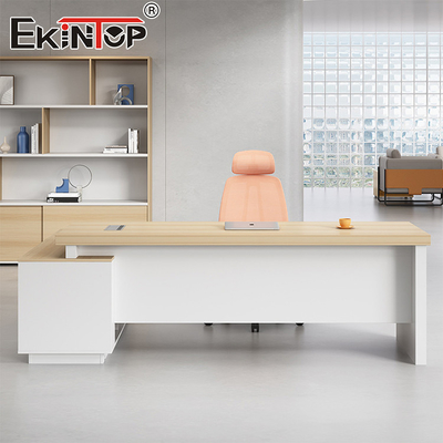 Mesa de escritório em estilo de madeira maciça em forma de L Todos os escritórios modernos Personalização Espaço de escritório