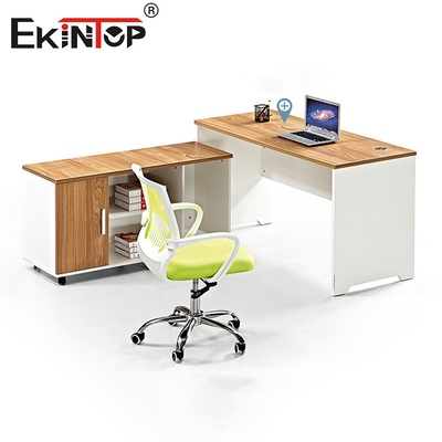 Design de mesa de escritório de pessoal de madeira Mesa de escritório modular Mobiliário de escritório