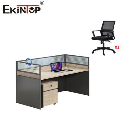Mesa de escritório de madeira com divisória Mesa de escritório pequena para funcionários
